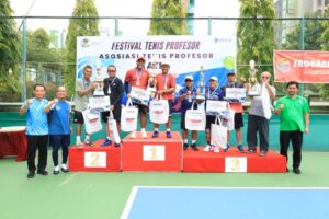 Read more about the article ITE-UNIMUS Sukses Gelar Festival Tenis Profesor 2025, Perkuat Sinergi Akademisi Melalui Olahraga